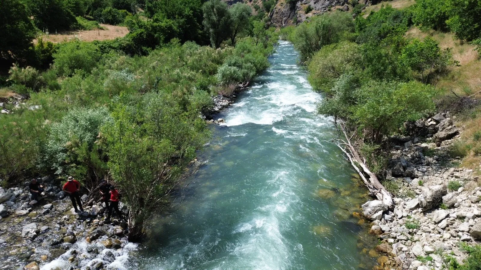 Sarım Çayı'nda kaybolan Vedat Karabulut için umutlu bekleyiş sürüyor