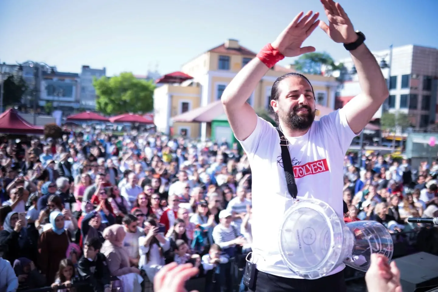 Samsunlu kadınlar darbuka başında stres atıyor