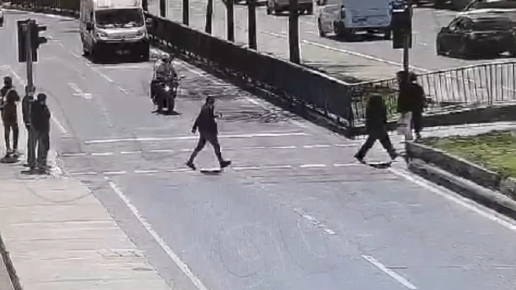 Şişli'de yaya geçidinde hız felaketi