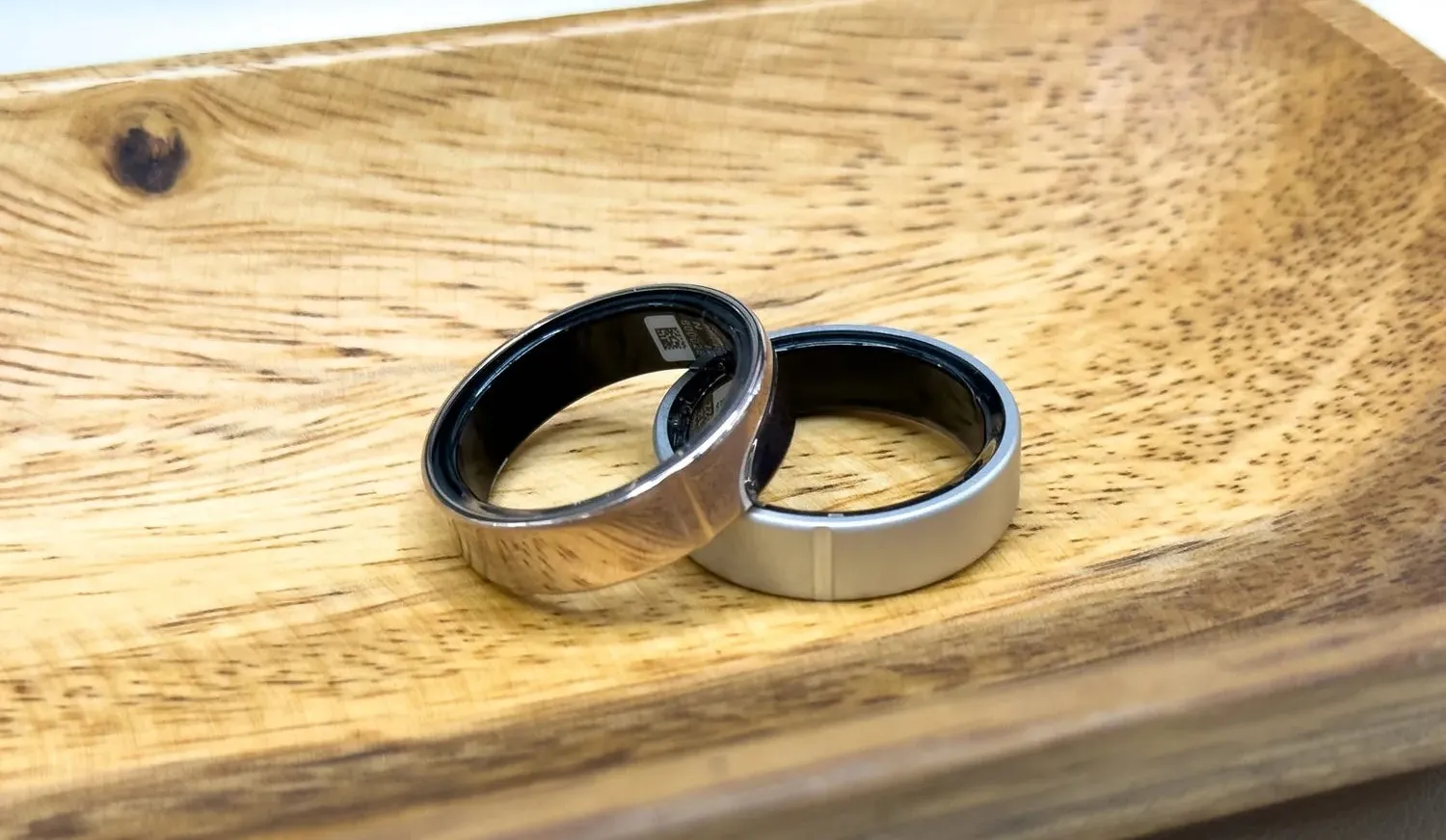 Sharp akıllı yüzük Karada Mate Ring