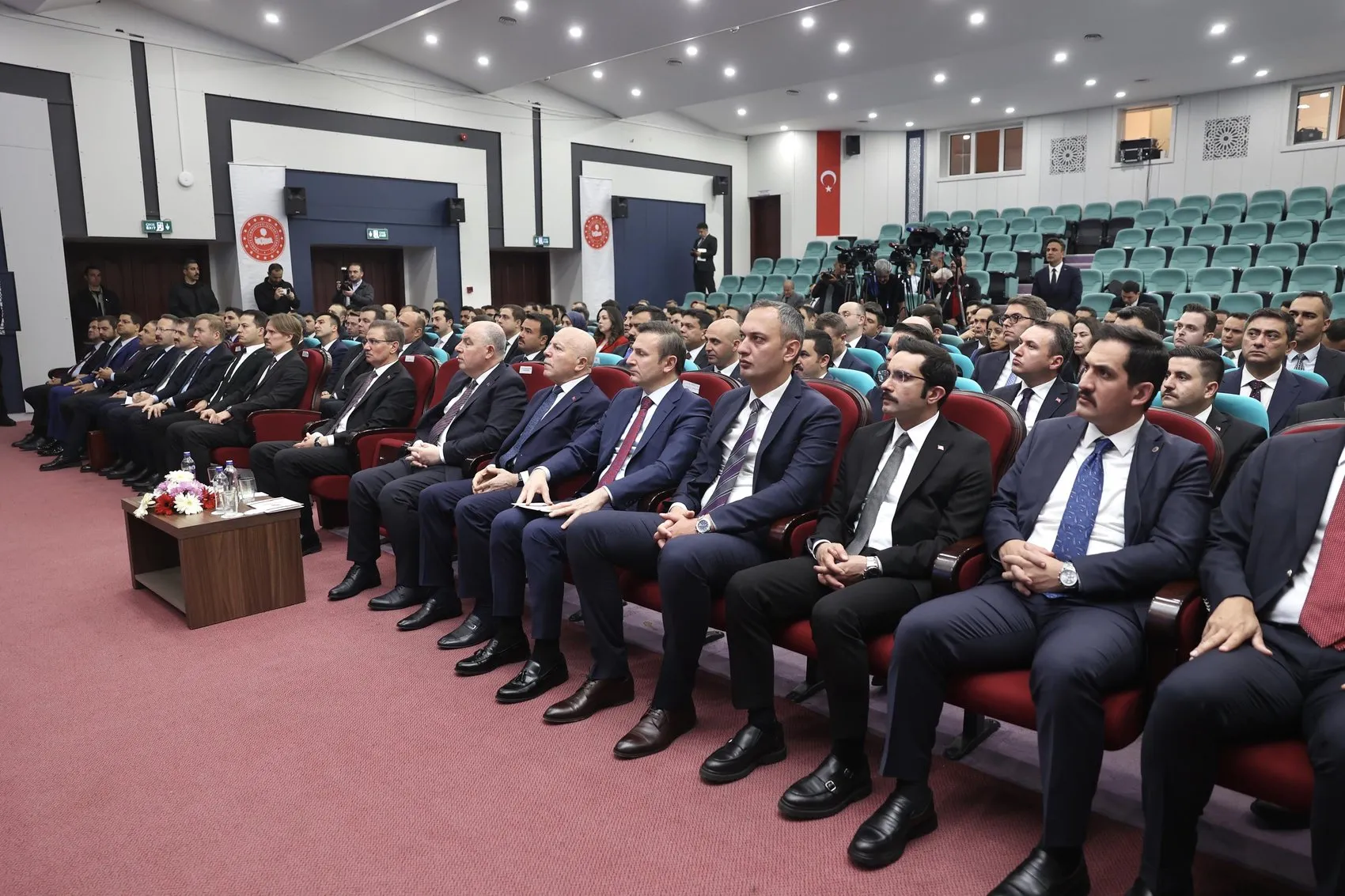 İçişleri Bakanı Çiftçi'den Mülki İdareye Yeni Güvenlik Talimatları