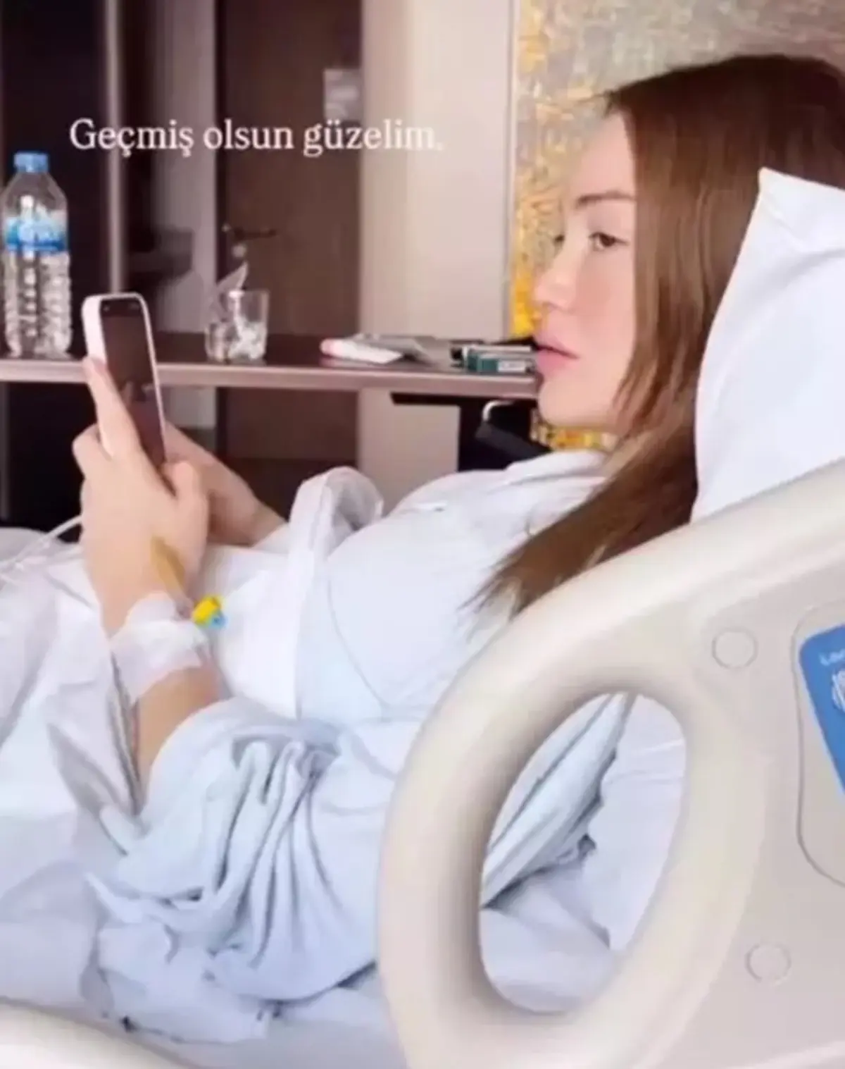 Acil ameliyata alınmıştı! Danla Bilic korkunç olayı anlattı: Dikişlerimden dolgu akıyordu 1