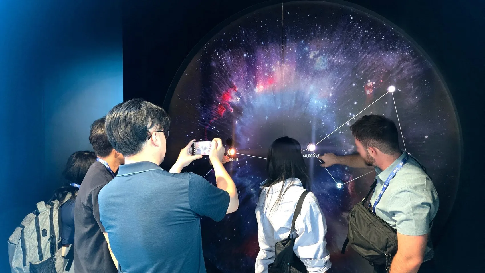 Samsung yaptı: 40.000 nit parlaklığa ulaşan yeni XR ekran