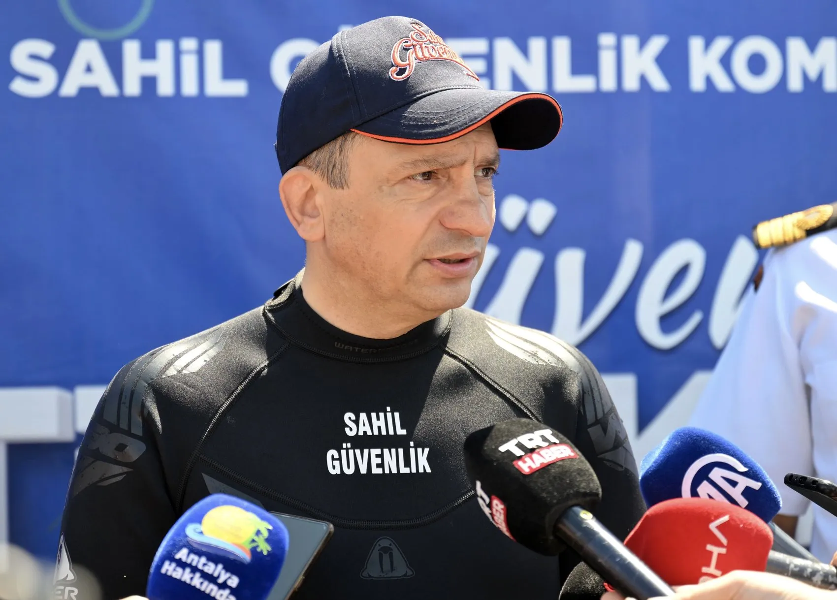 Antalya plajlarında sigara dönemi bitiyor