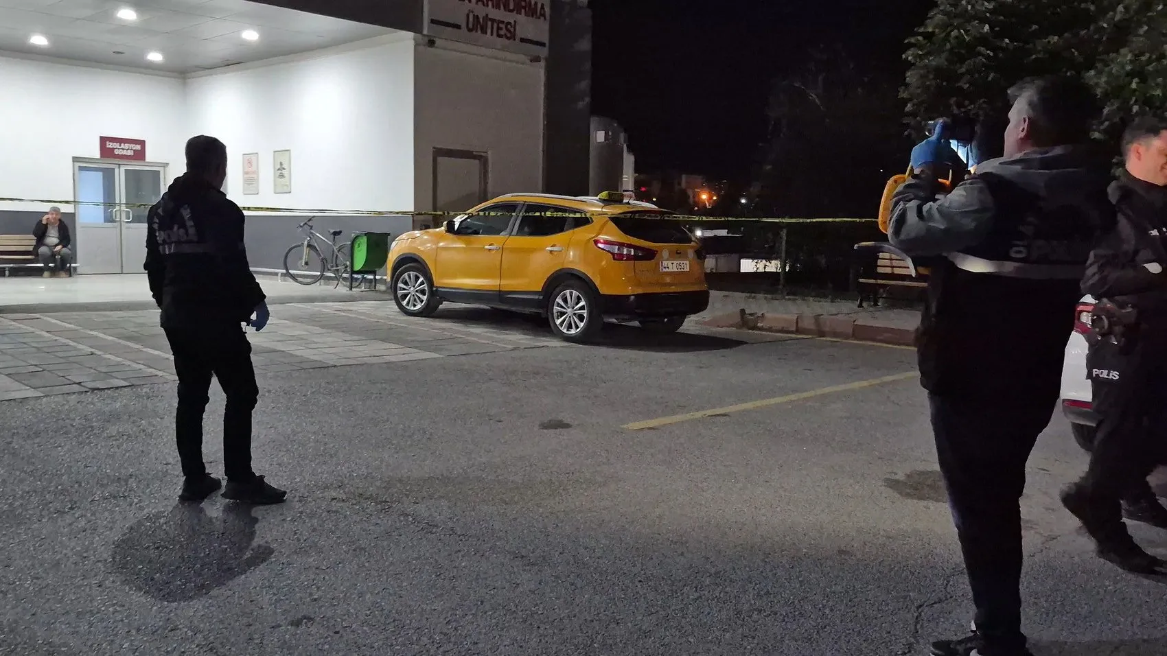 Malatya’da taksiye binerken tüfekli saldırıya uğradı