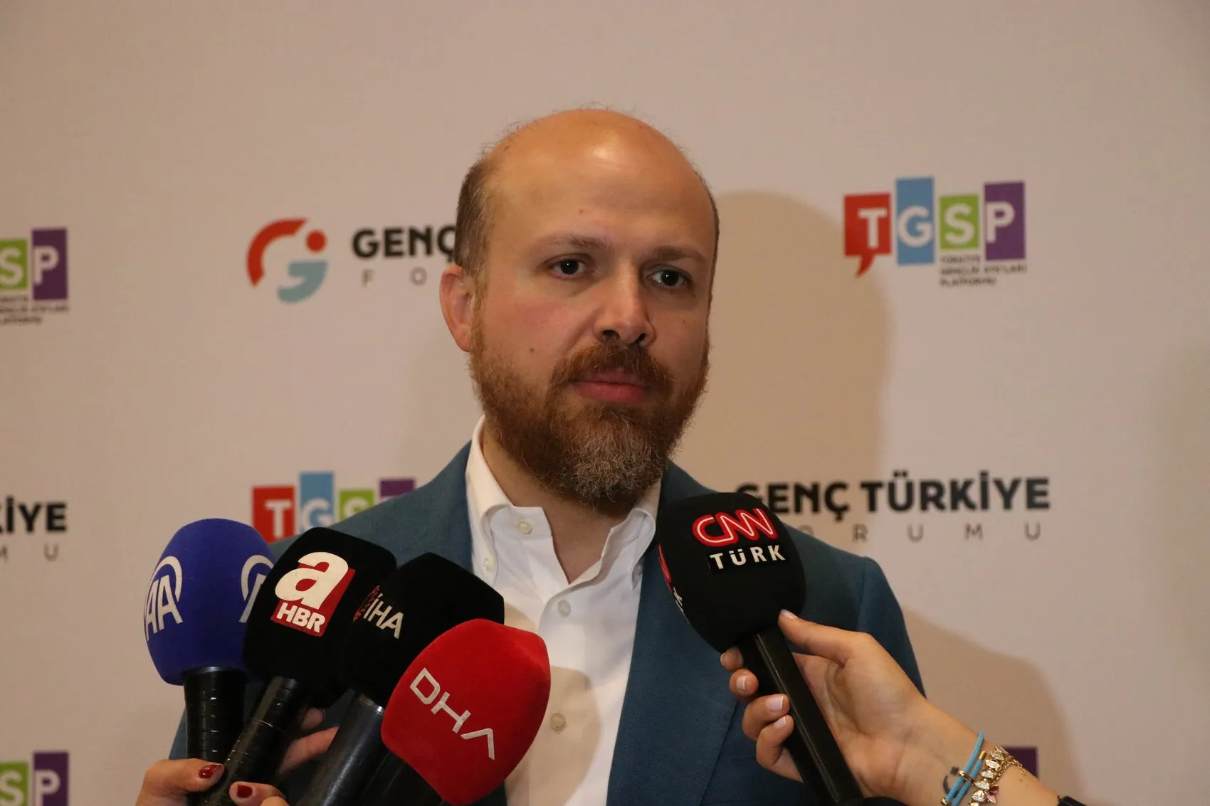 Gençler Kayseri'de güvenlik ve terörsüz Türkiye için toplandı