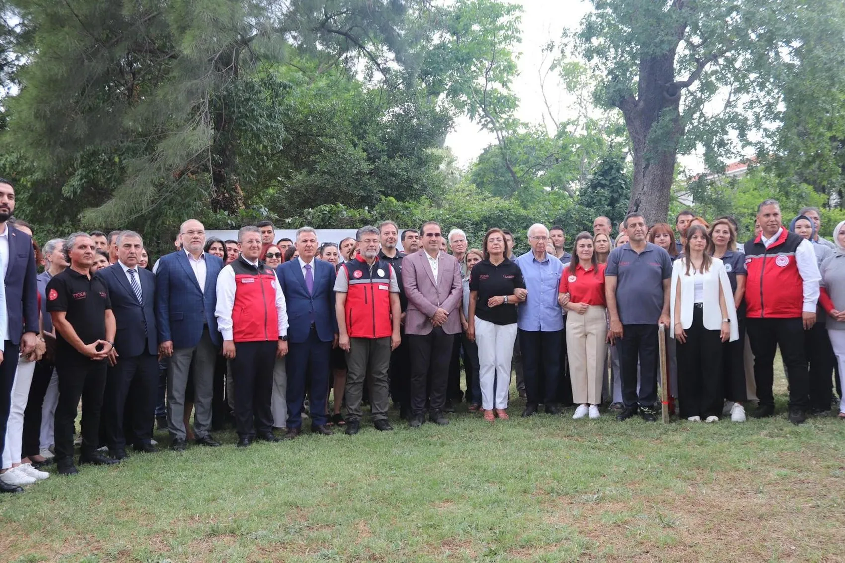 Tarımda ilaç devri bitiyor Kısır böceklerle mücadele dönemi başladı