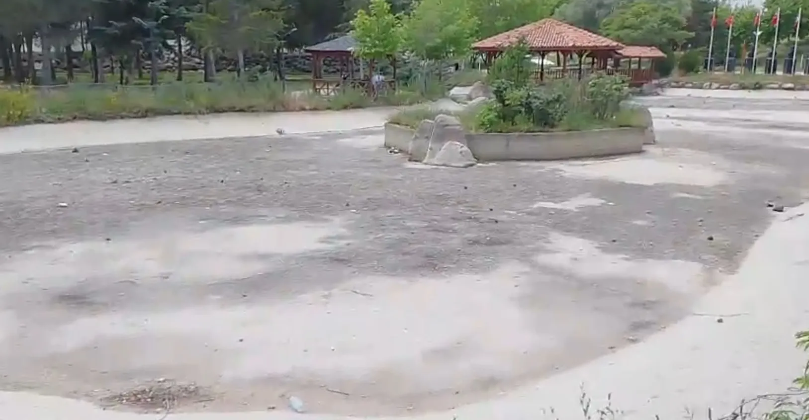 Havuz kazası sonrası tazminat alan aileye belediyeden icra şoku