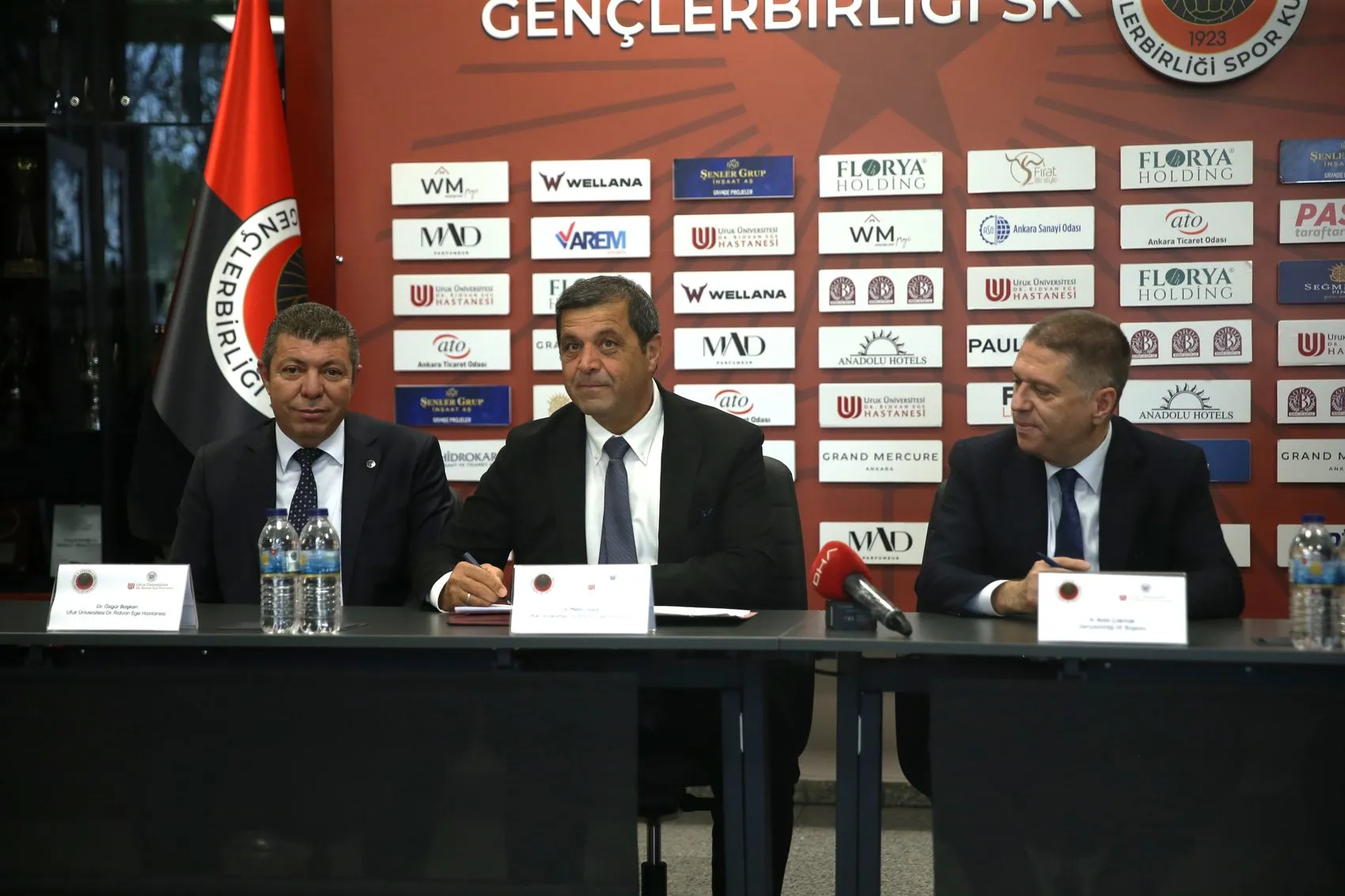 Gençlerbirliği sağlık hizmetlerinde rotayı Ufuk Üniversitesi Hastanesi'ne çevirdi