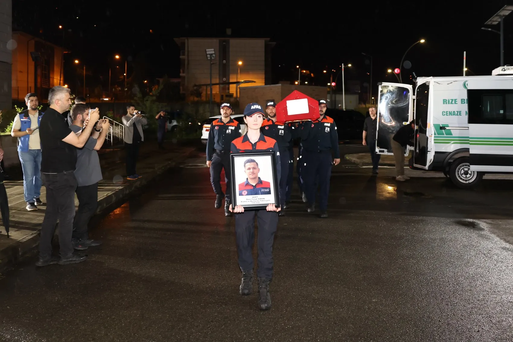 Rize’deki arama kurtarma operasyonunda feci kaza