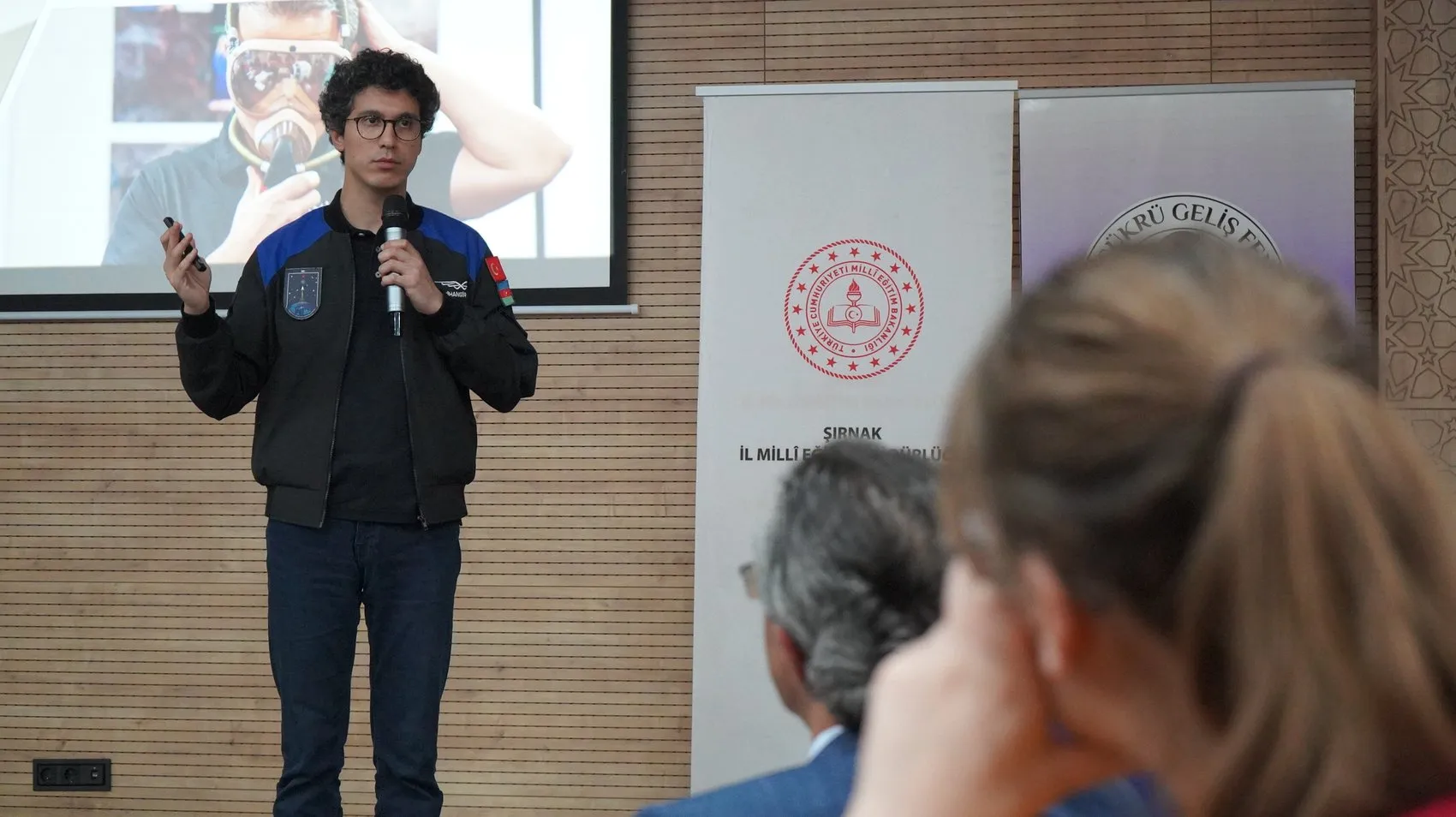 Uzay Yolcusu Atasever Şırnaklı Gençlerle Geleceği Konuştu