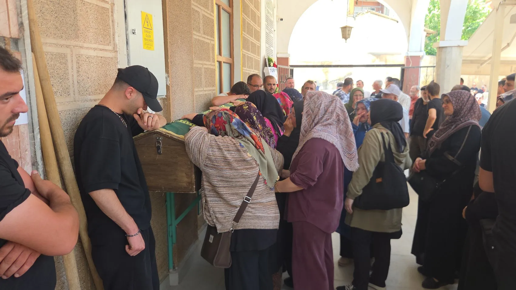 Bursa'da yürek yakan veda 11 yıl sonra aynı kara kader