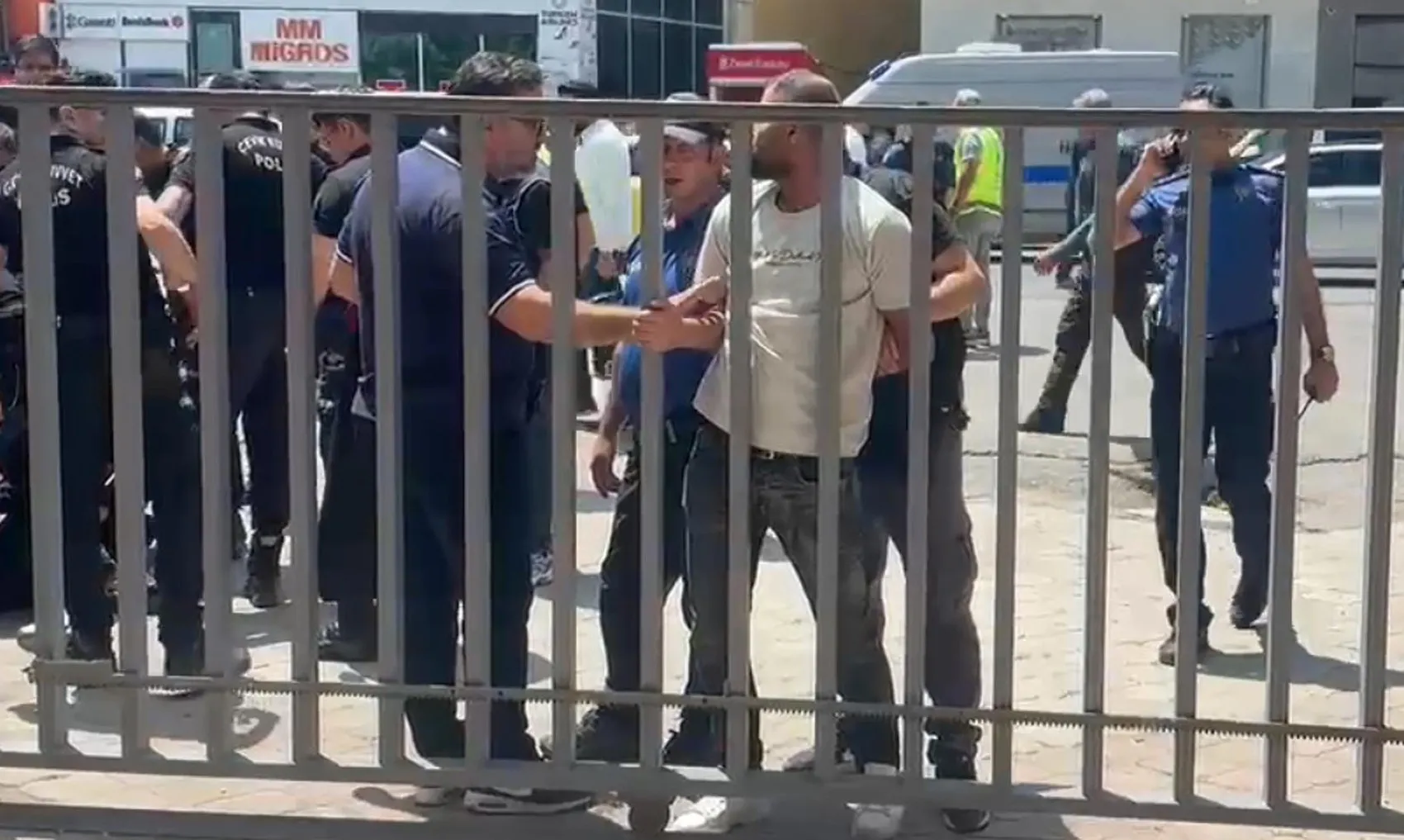 Leyla Aydemir davasında amcaya ağırlaştırılmış müebbet hapis cezası