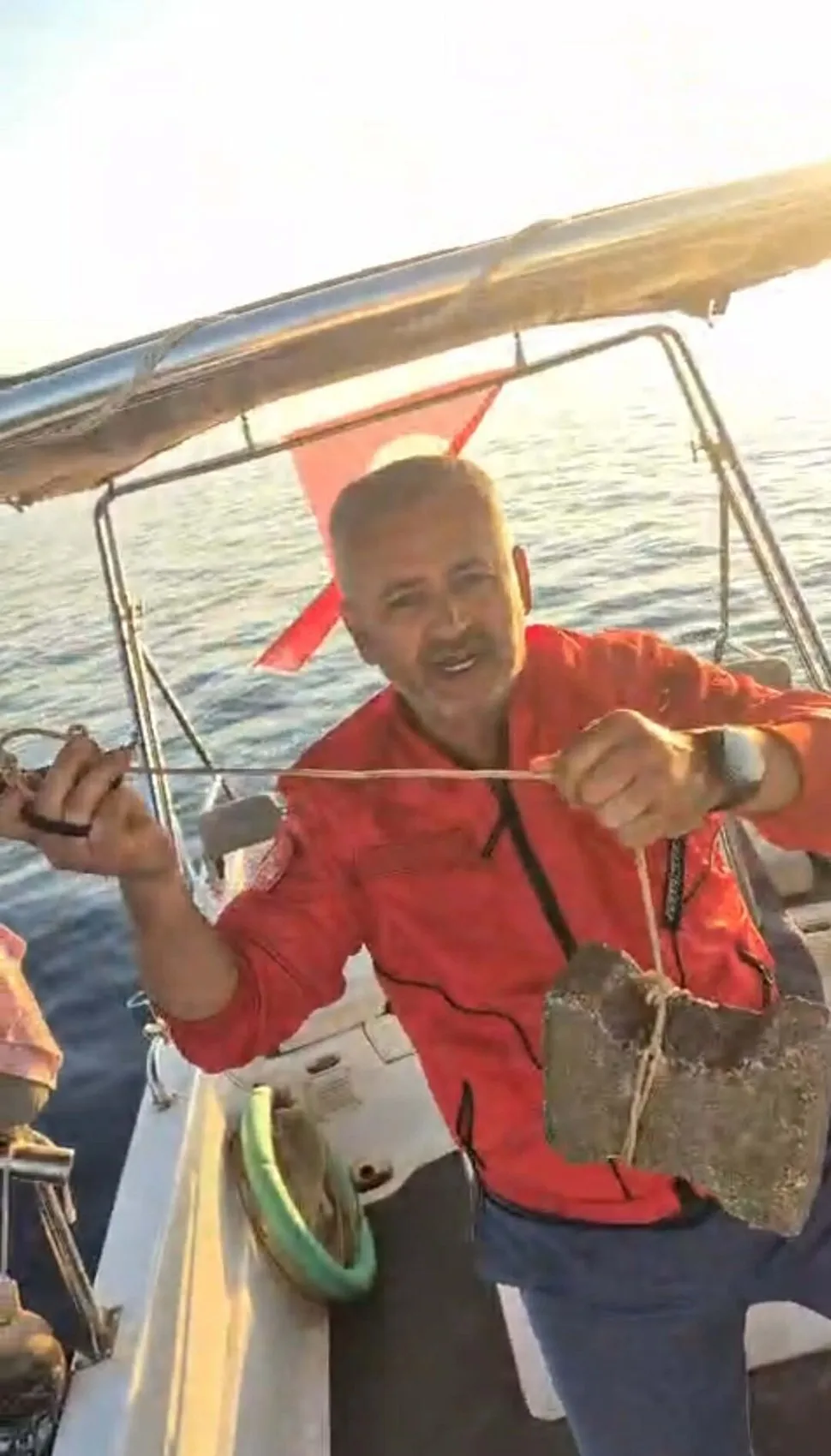 Kuşadası açıklarında vicdansızlığın böylesi görüldü