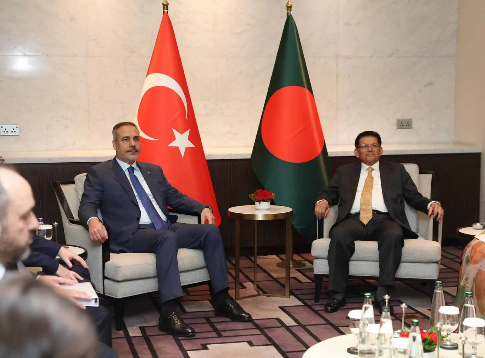 Dışişleri Bakanı Fidan Bangladeş ile yeni bir sayfa açtı