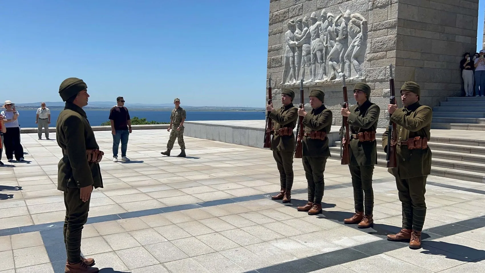 Çanakkale’de tarihi nöbet başladı