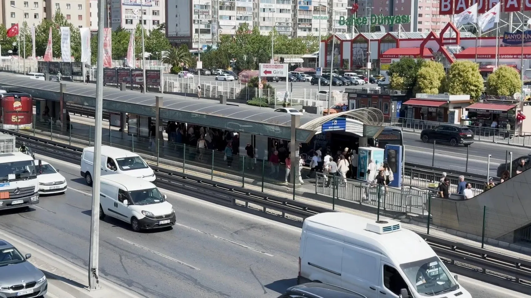 Beylikdüzü’nde basit bir tartışma cinayetle bitti
