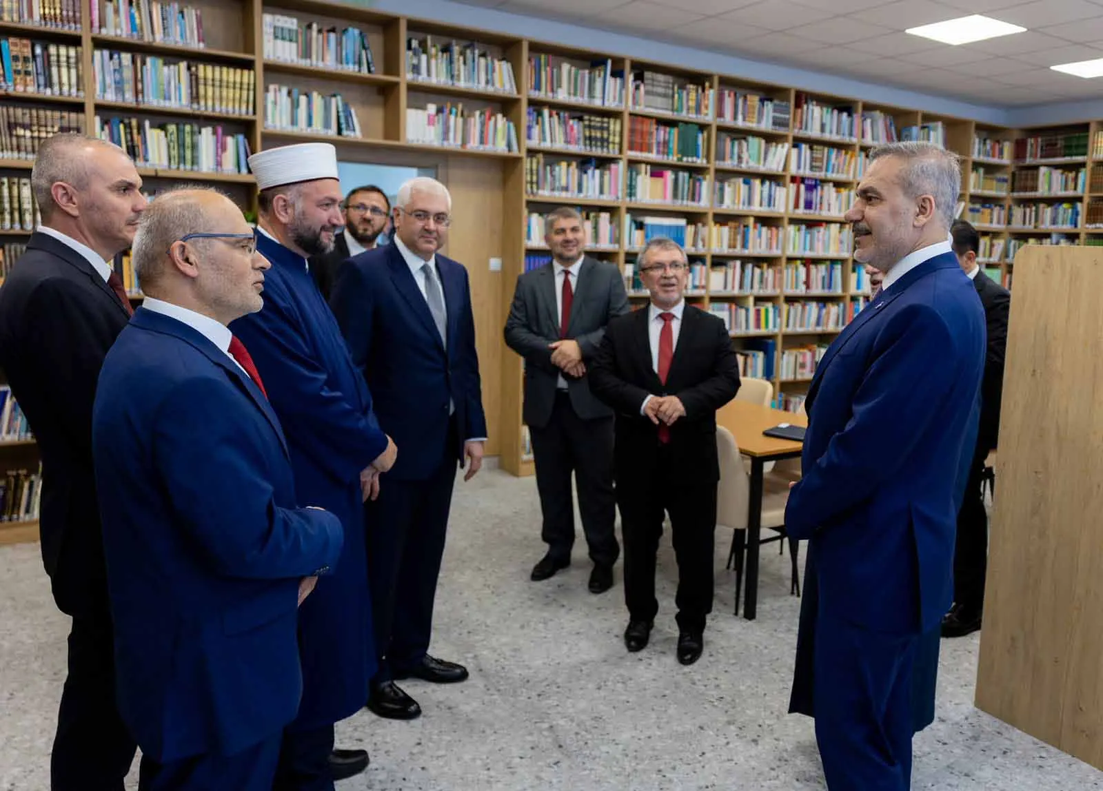 Dışişleri Bakanı Hakan Fidan Sofya’da mezuniyet törenine katıldı