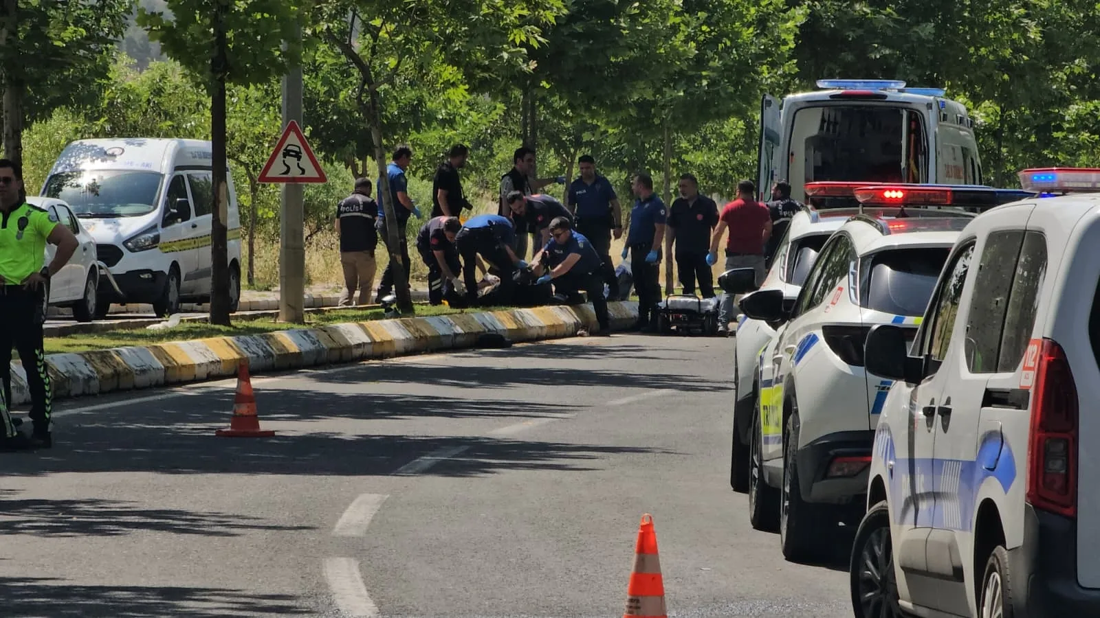 Şanlıurfa'da motosiklet kazası 41 yaşındaki sürücü hayatını kaybetti