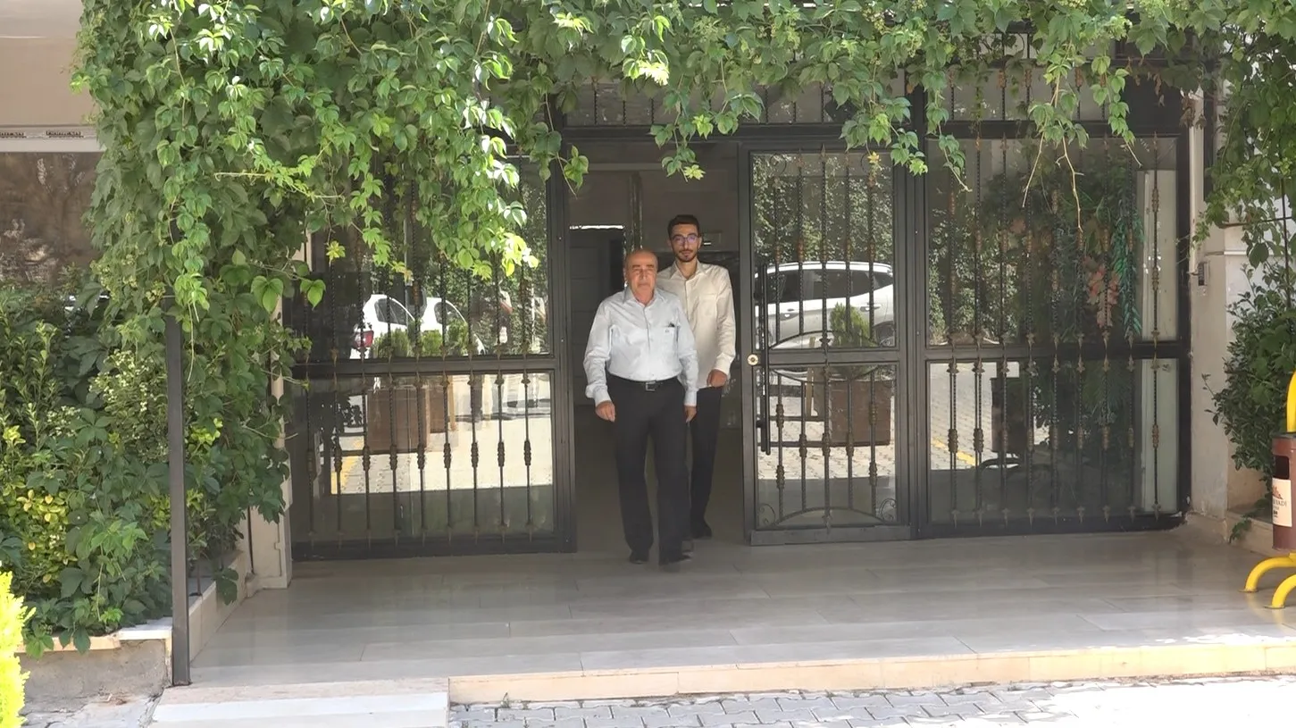 Mardin'de baba ve oğlu aynı üniversite sırasını hedefliyor