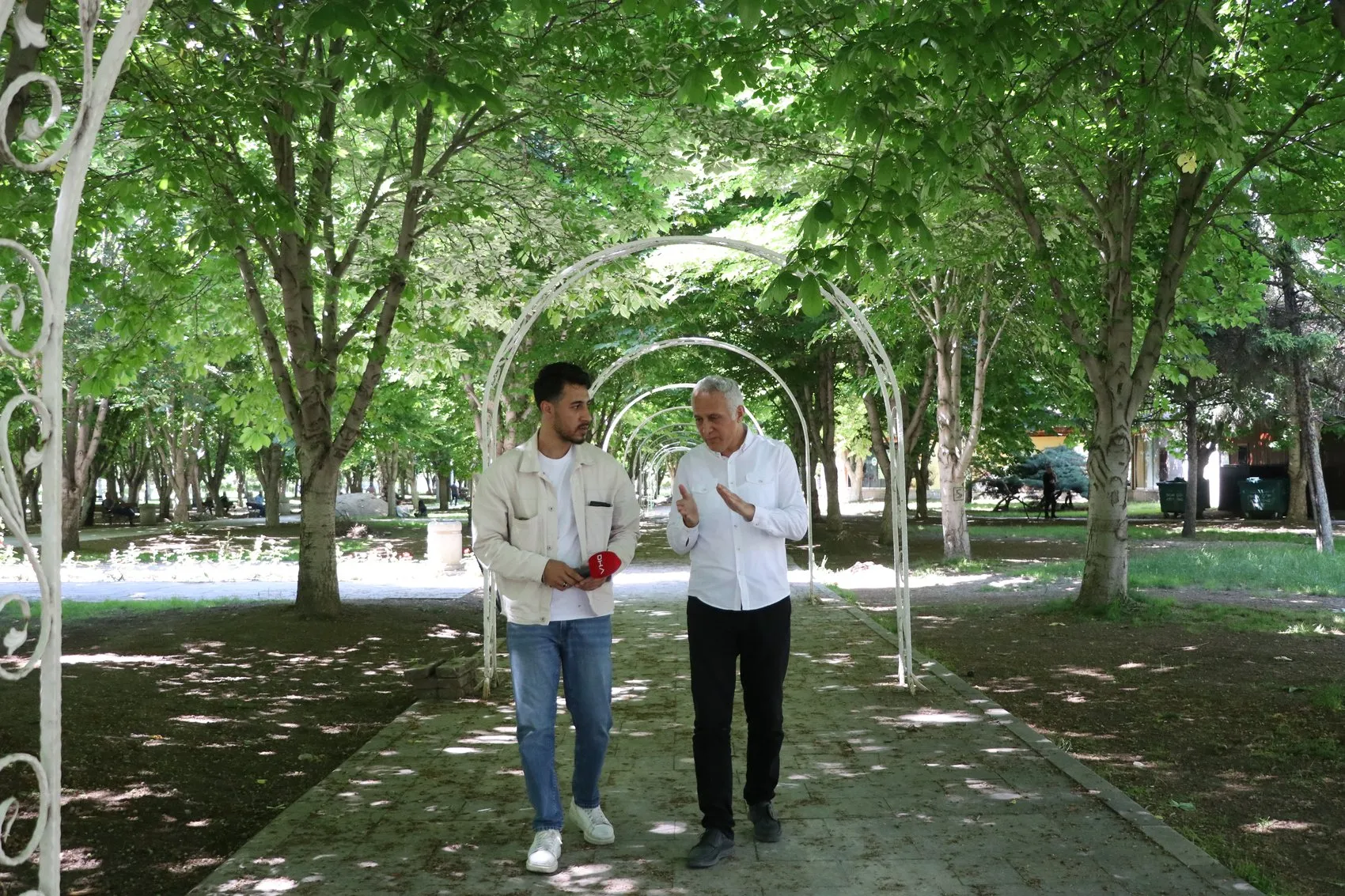 Özel hastanelerdeki yüksek fark ücretleri vatandaşın belini büktü