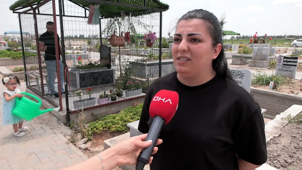 Yasmin’in hatıraları çalınınca ailesi mezarın etrafına kilitli kapı yaptırdı