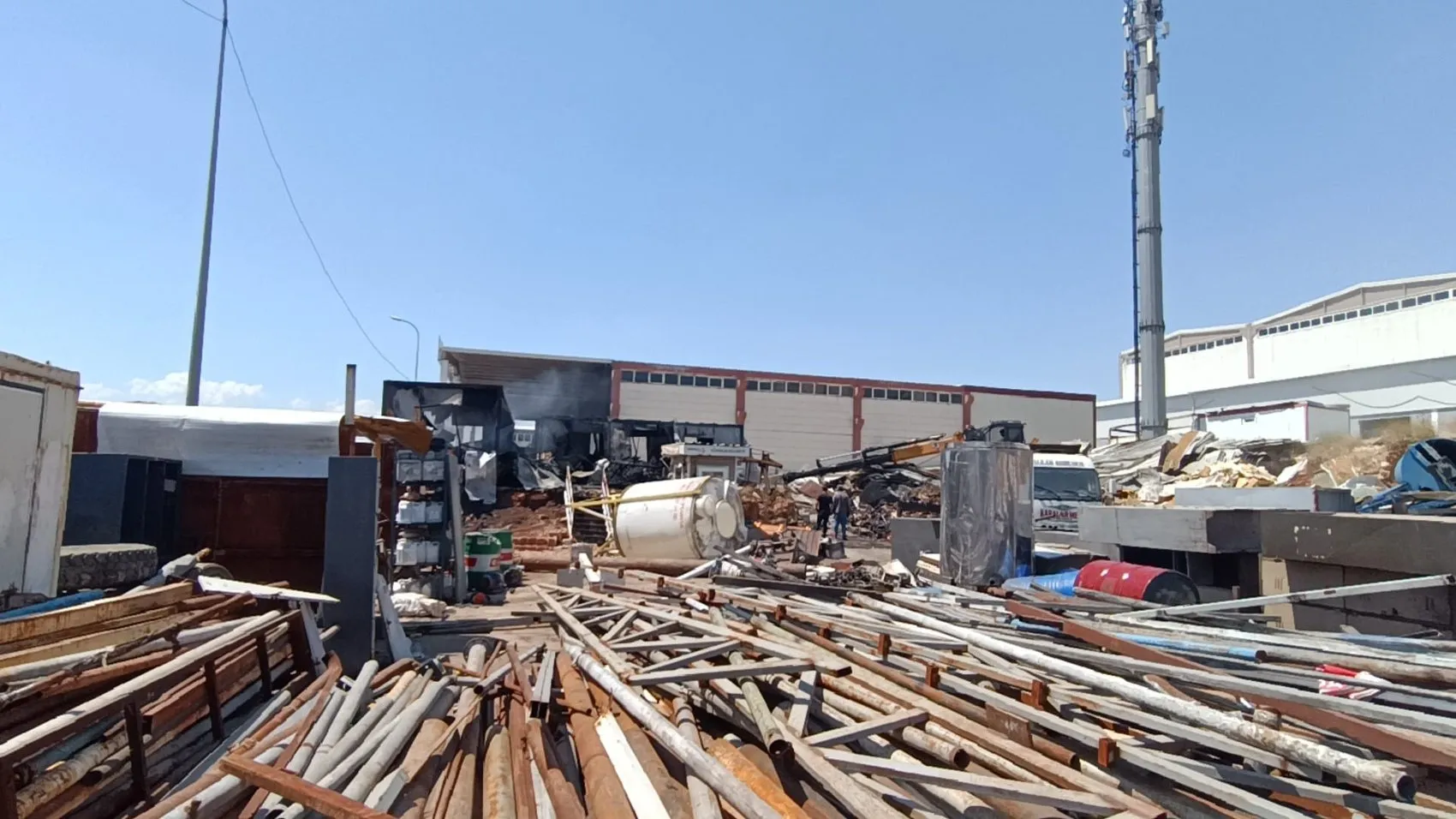 Gaziantep sanayisinde korkutan atölye yangını