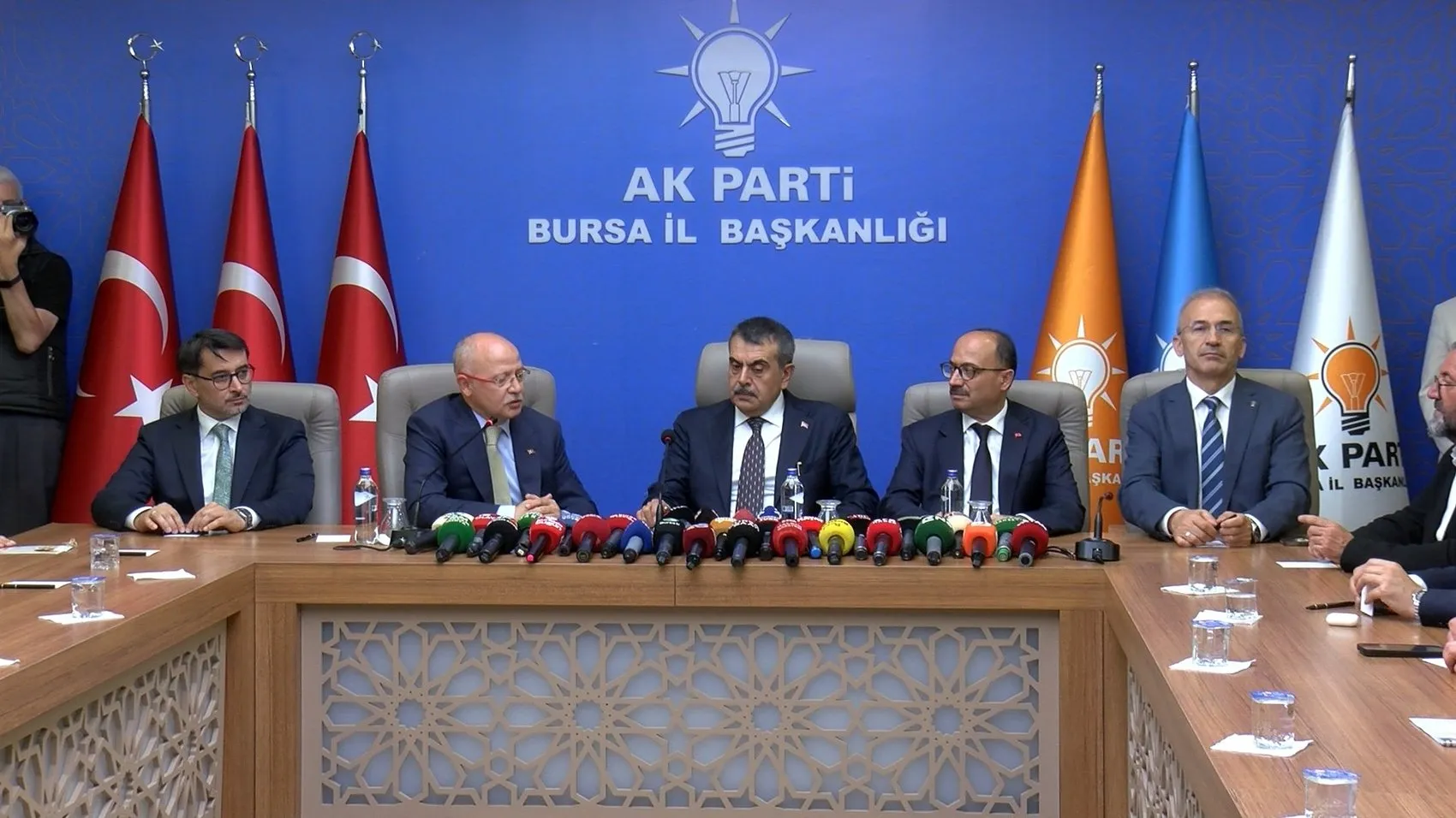 Milli Eğitim Bakanı Tekin Bursa’da eğitim verilerini açıkladı