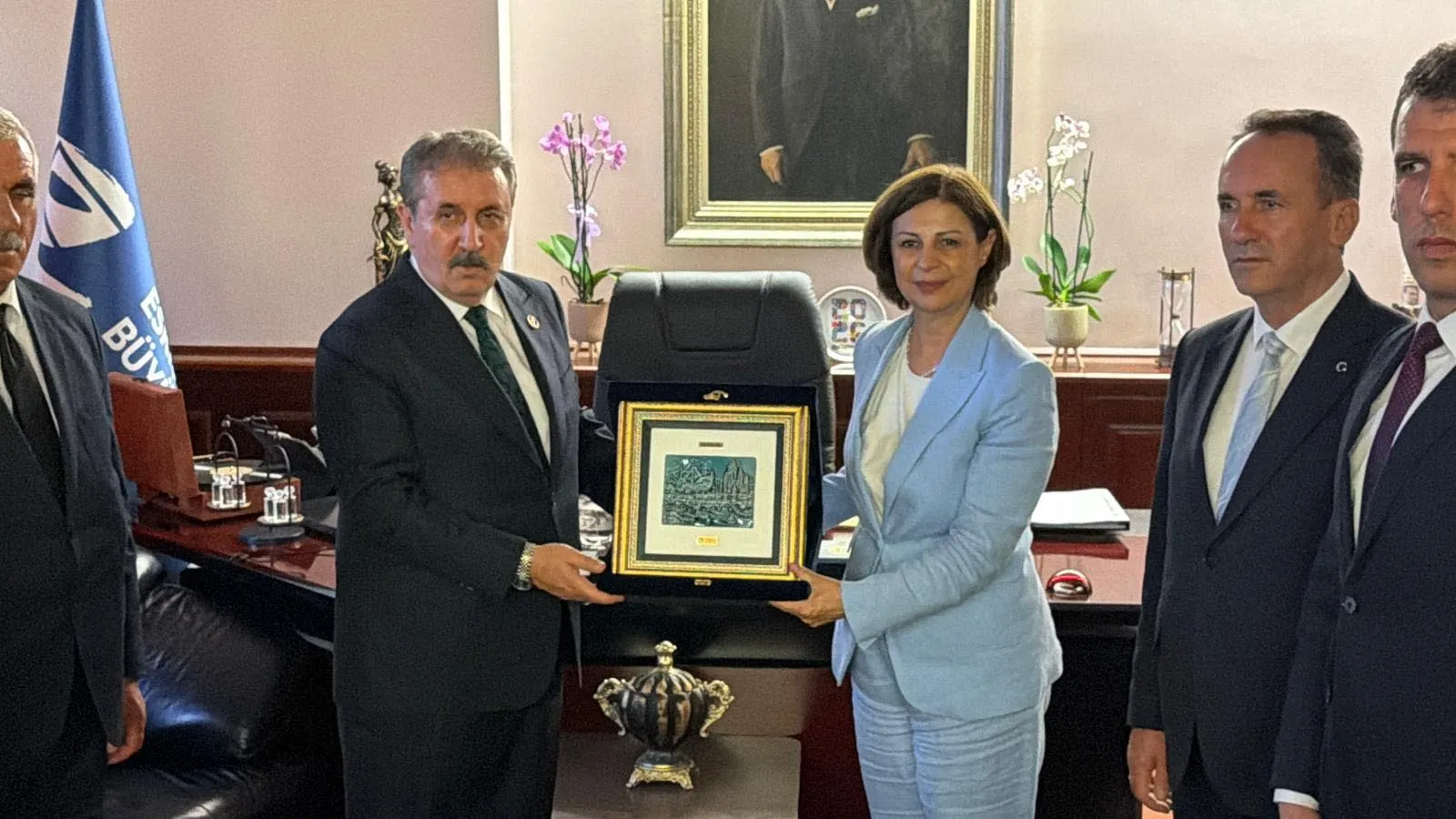 Destici ABD yönetimini eleştirdi Ne yapacağı belli olmayan biri var