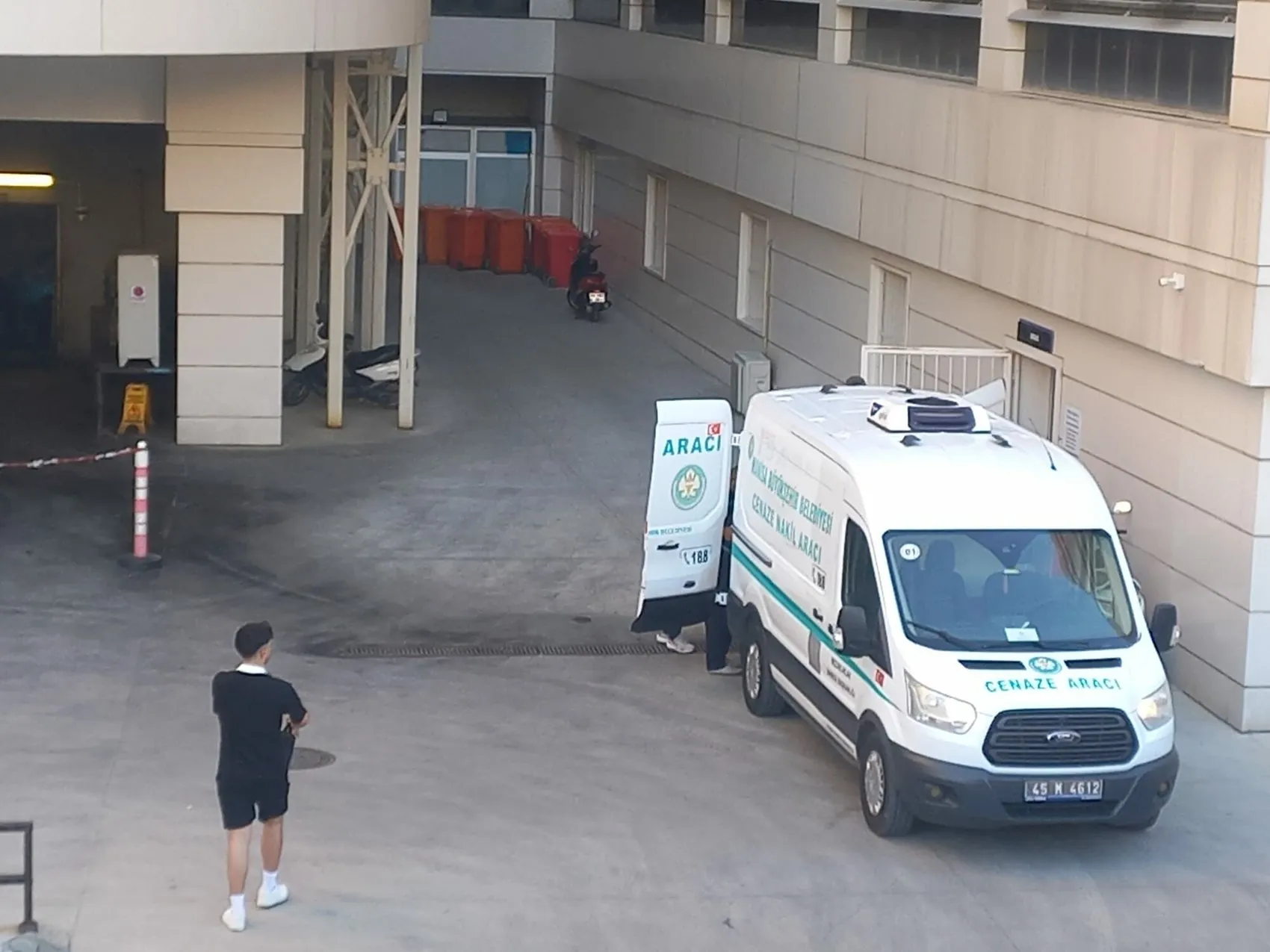 Manisa'da motosiklet kazası Uzman çavuş yaşamını yitirdi
