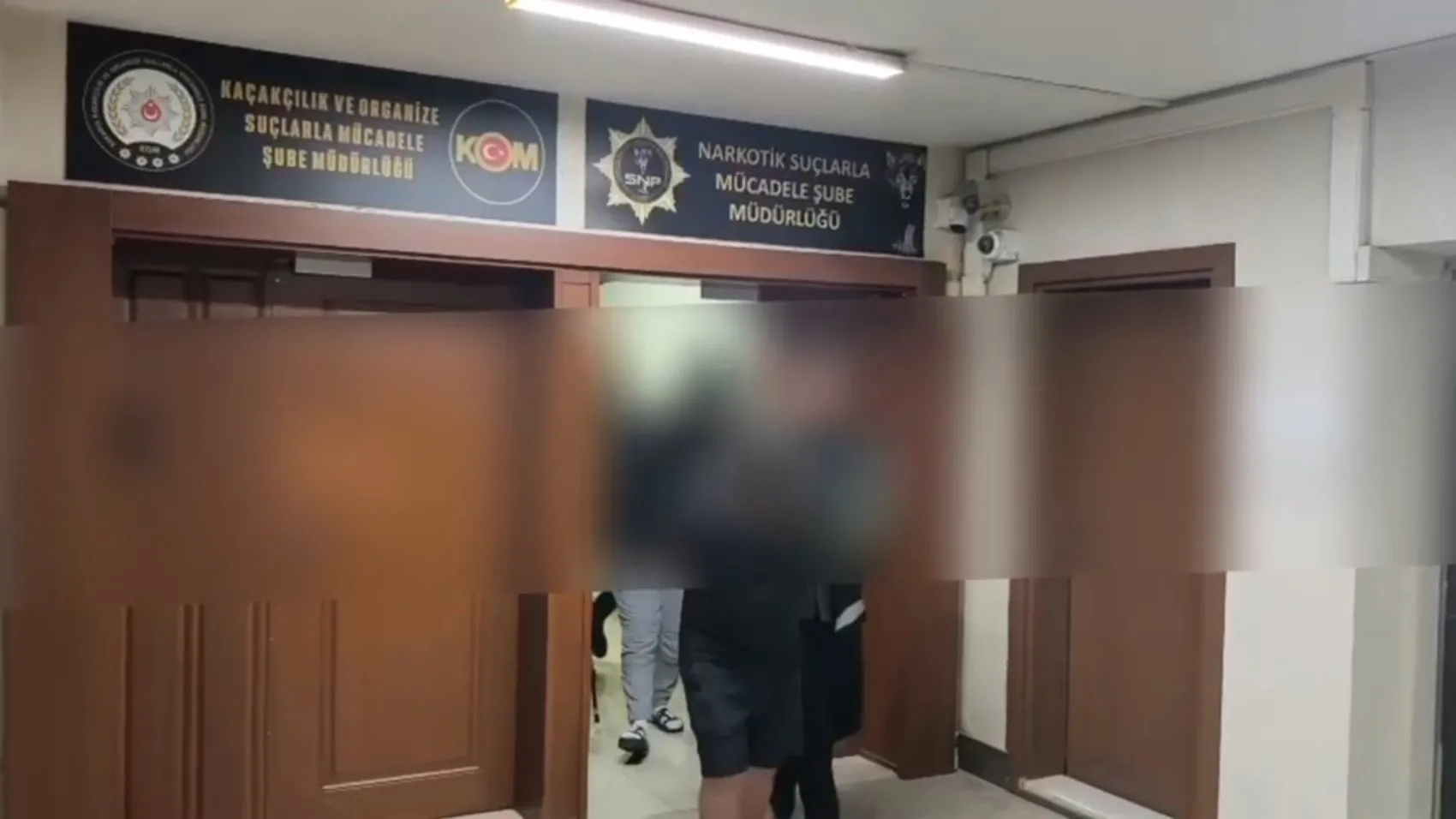 Sakarya yolunda uyuşturucu sevkiyatına polis baskını