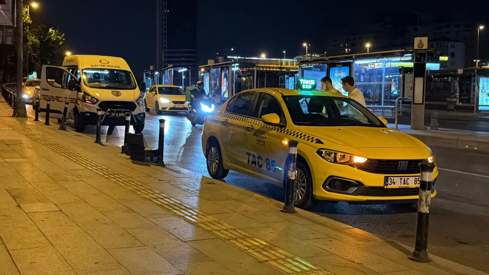 Şişli'de taksi şoförüne dehşet anları