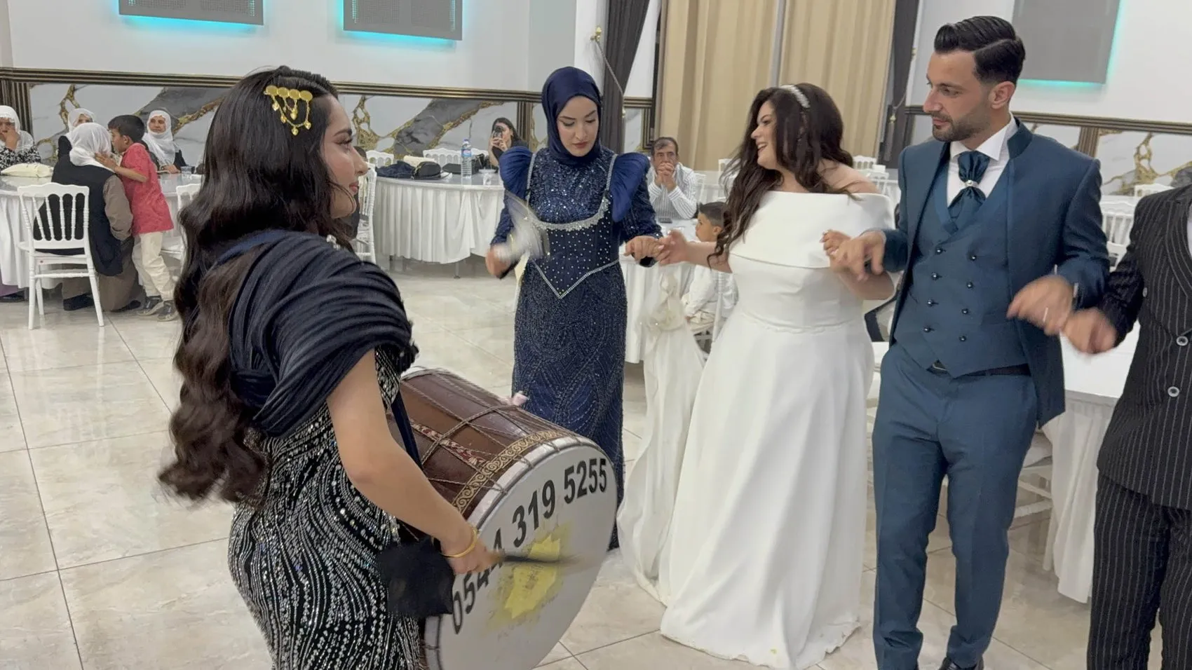 İtalyan avukat Midyat düğünüyle İslam'ı seçti