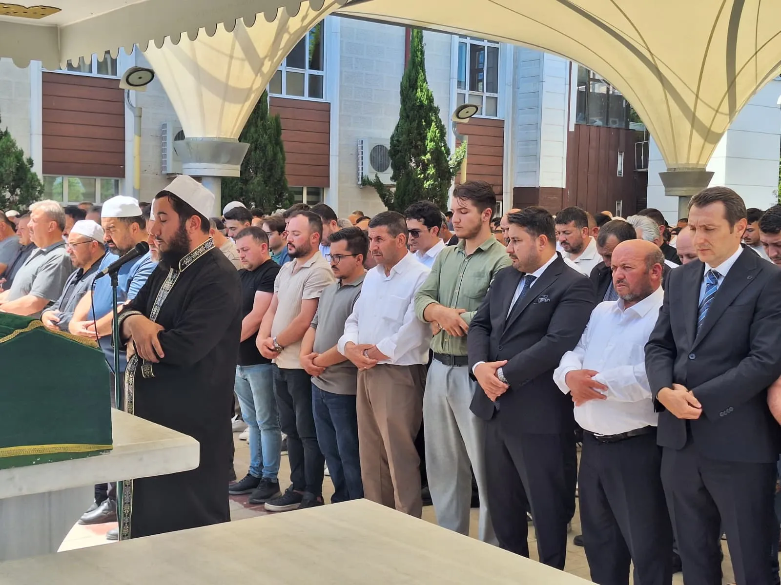 11 yaşındaki Alper bakkala giderken hayattan koparıldı
