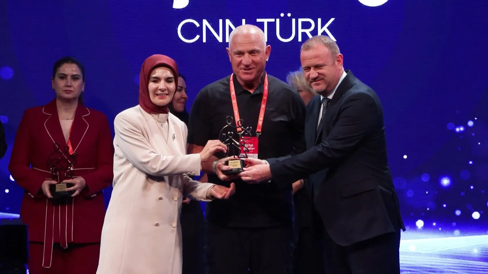 Ekran başında kaybolan nesillere dijital kalkan geliyor