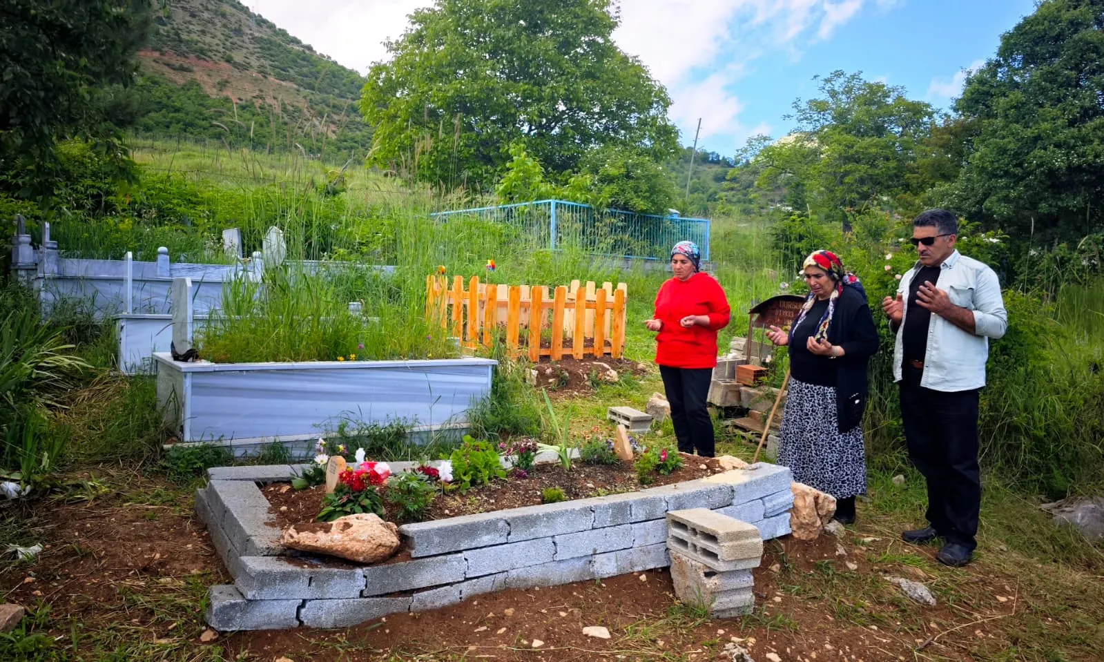 Artvinli Şengül Gezer beş büyük acıya rağmen torunları için yaşıyor