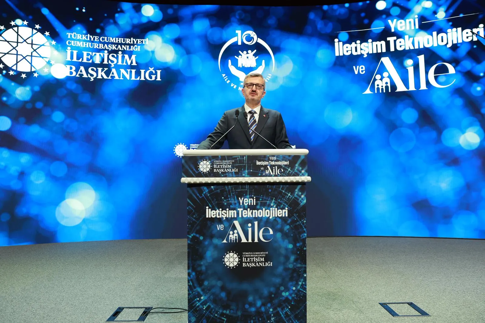 Bakan Göktaş dijital dünyada aile yapısını korumaya kararlı