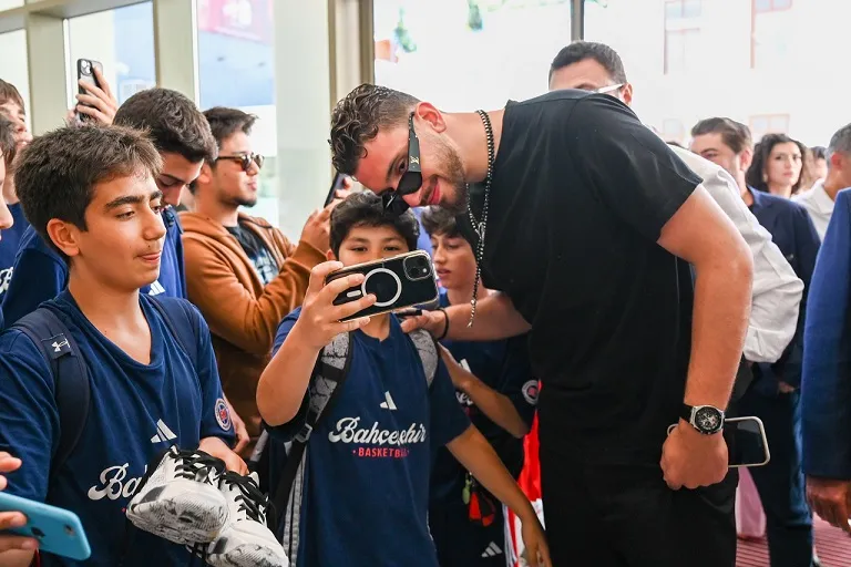 NBA yıldızı Alperen Şengün’e Türkiye’ye Değer Katanlar ödülü