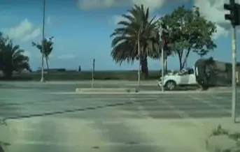 Pendik sahil yolunda zincirleme kaza kamerada
