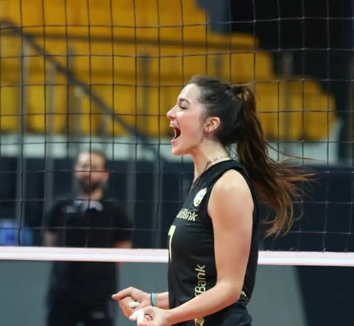 Zehra Güneş kardeşi İrem ile gündemde! Görenler aynı şeyi söyledi: Aynı ablası 3