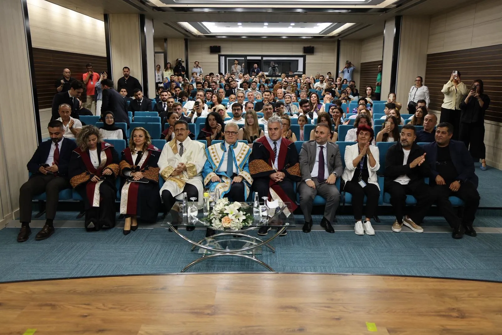 Gökyüzünün yeni sahipleri Aydın Üniversitesi’nden mezun oldu