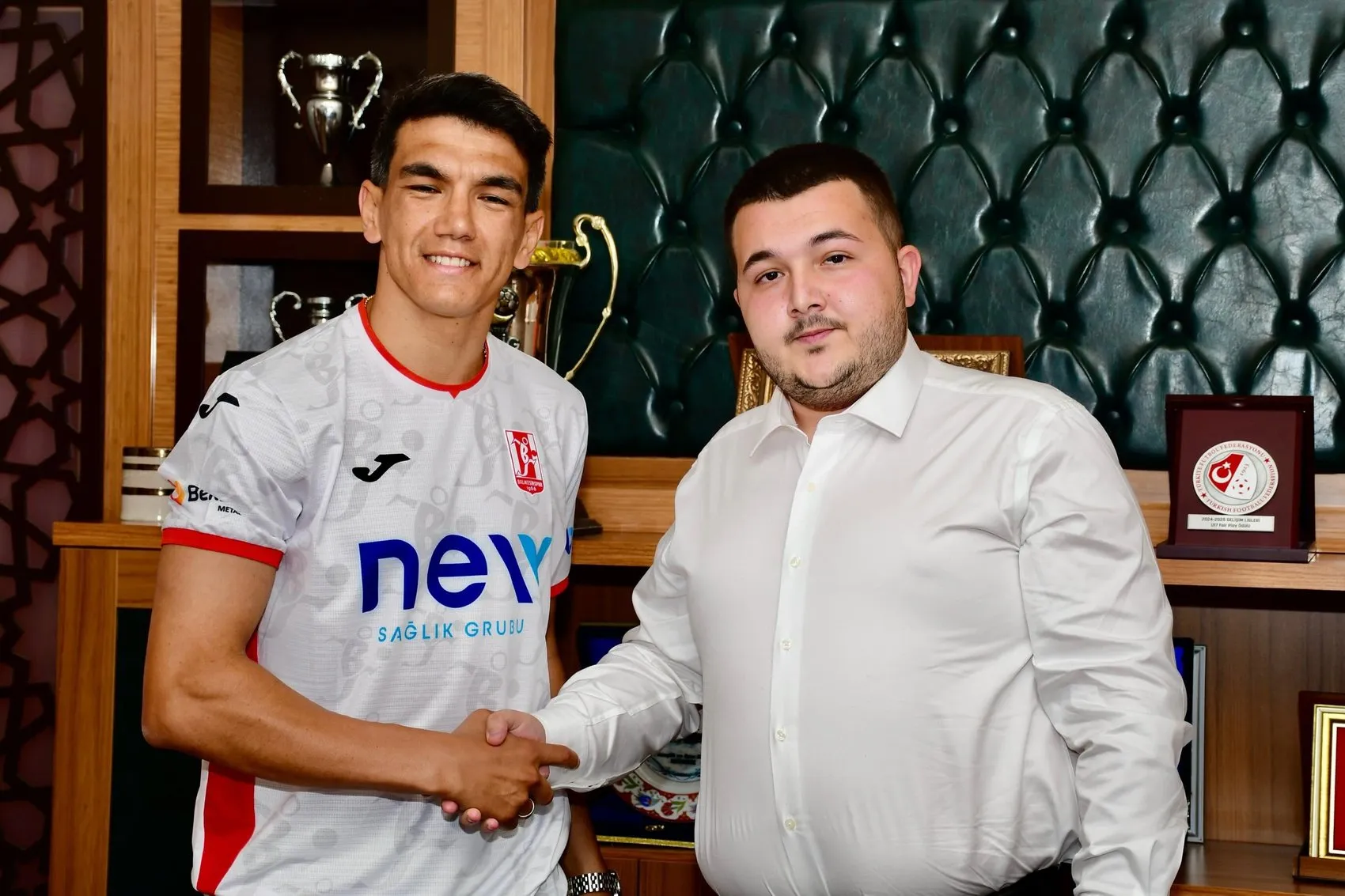 Balıkesirspor şampiyonluk yolunda tecrübeli ismi kadrosuna kattı