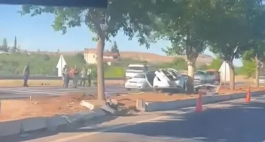 Şanlıurfa yolunda direksiyon hakimiyeti kaybedildi 1 can kaybı