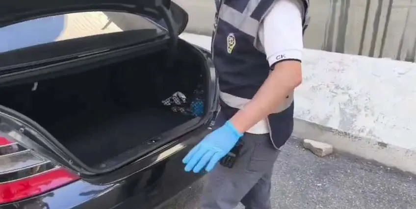Reyhanlı yolunda silah sevkiyatına polis baskını