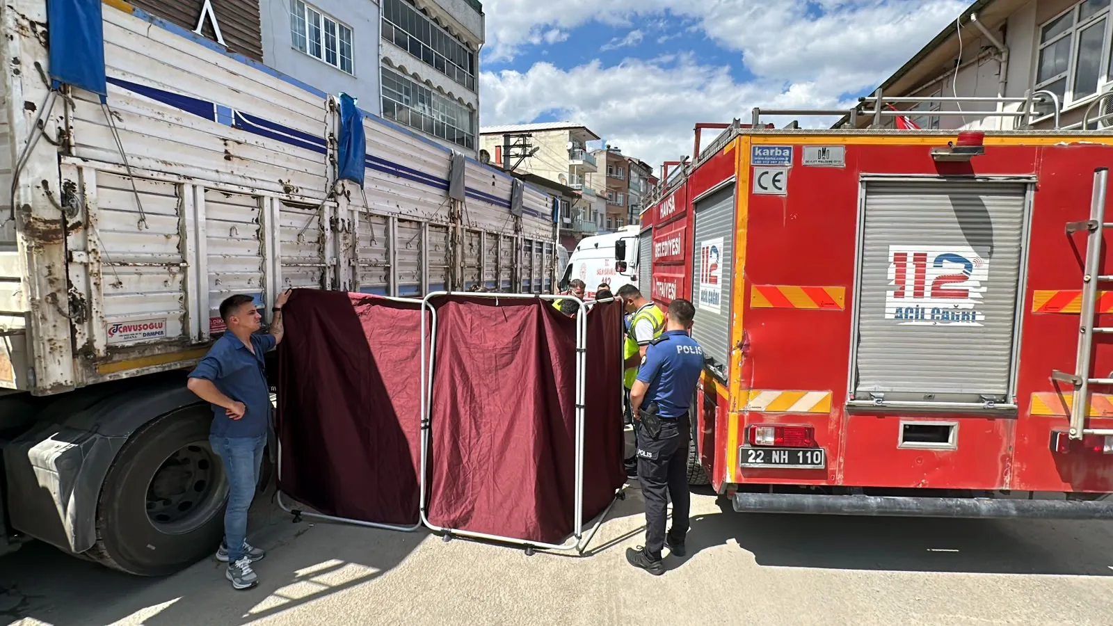 Edirne Havsa’da TIR’ın çarptığı 51 yaşındaki emlakçı hayatını kaybetti