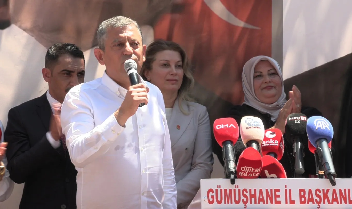 Özgür Özel Gümüşhane yolcusu Pazar günü sandığa gidin