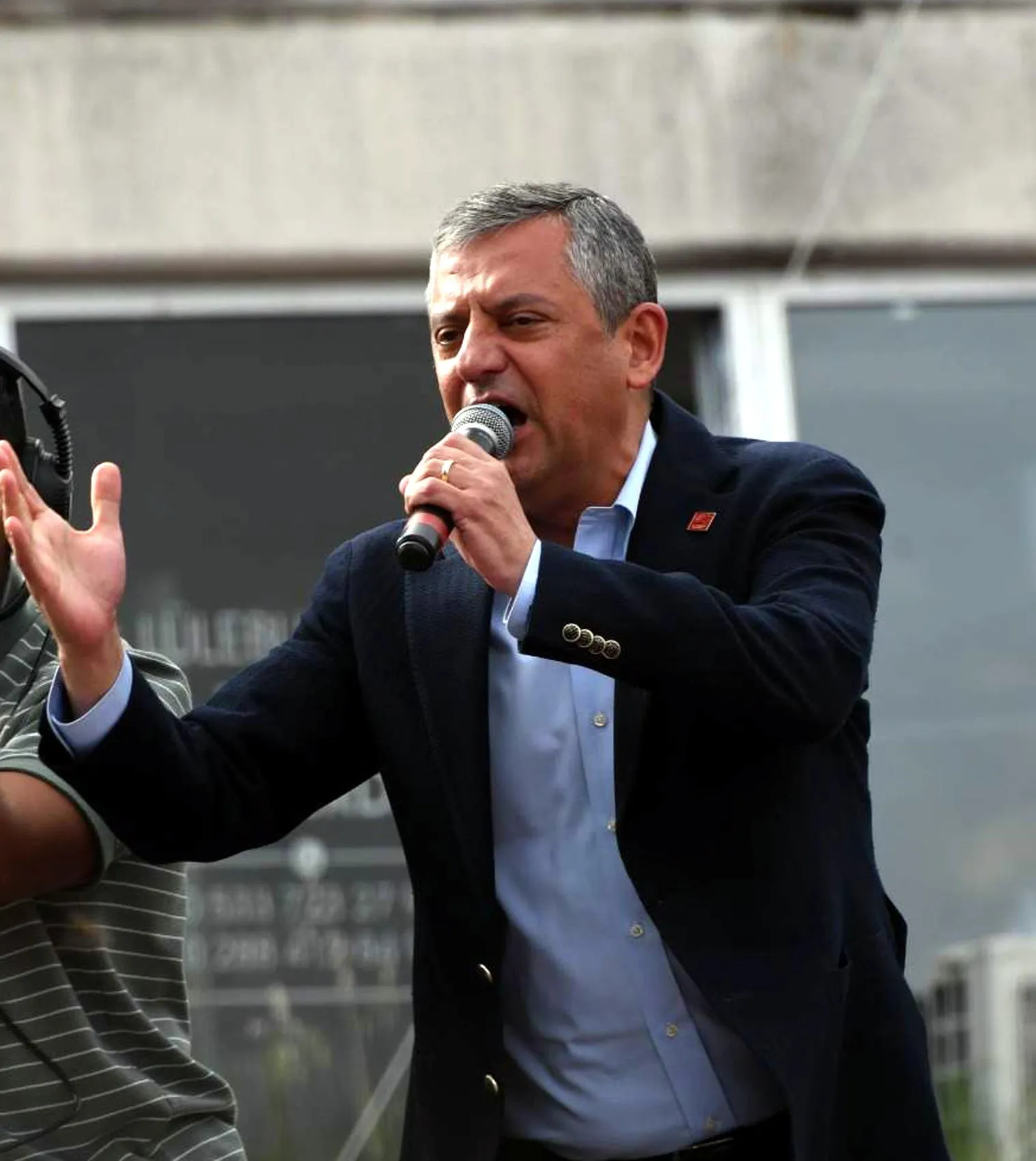 Özgür Özel Lüleburgaz meydanından iktidara yürüme sözü verdi