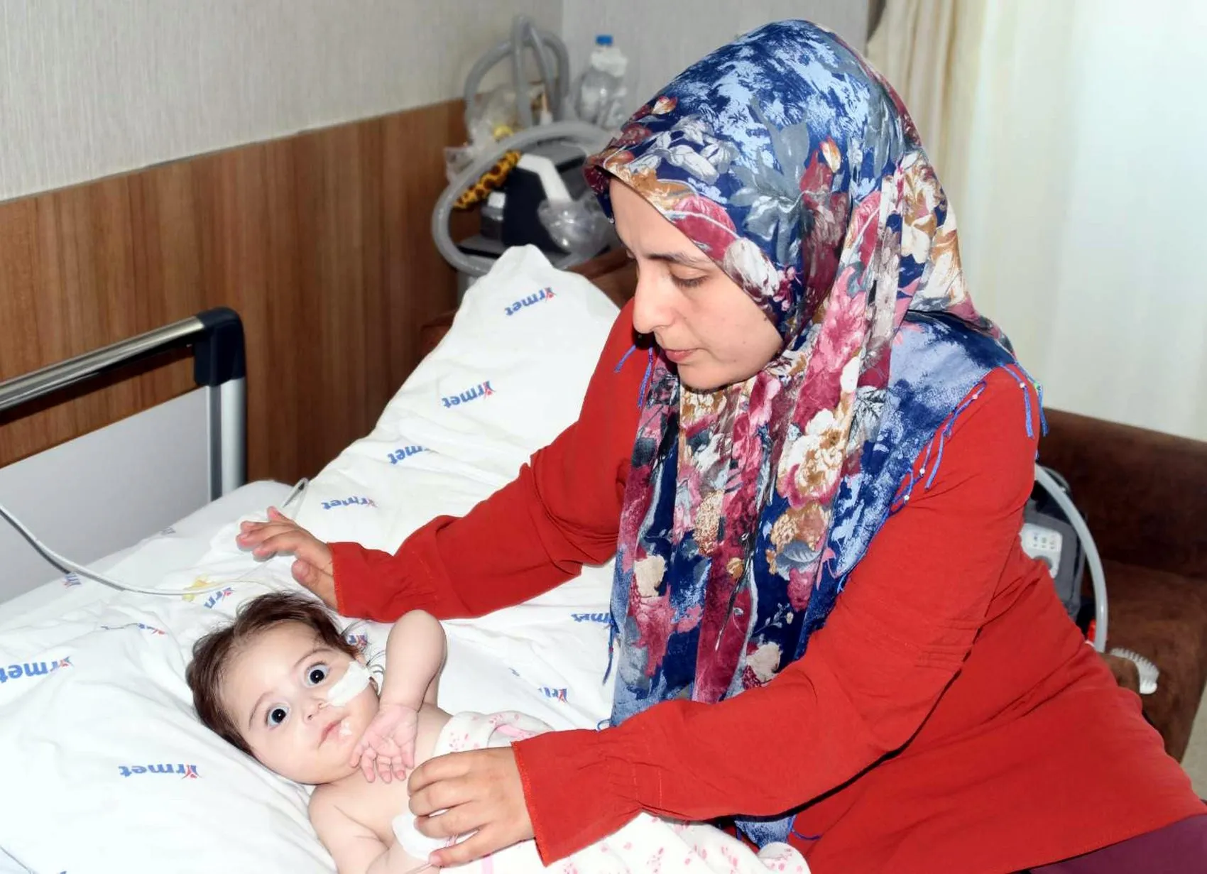 Afra Sıla yaşamak için zamanla yarışıyor