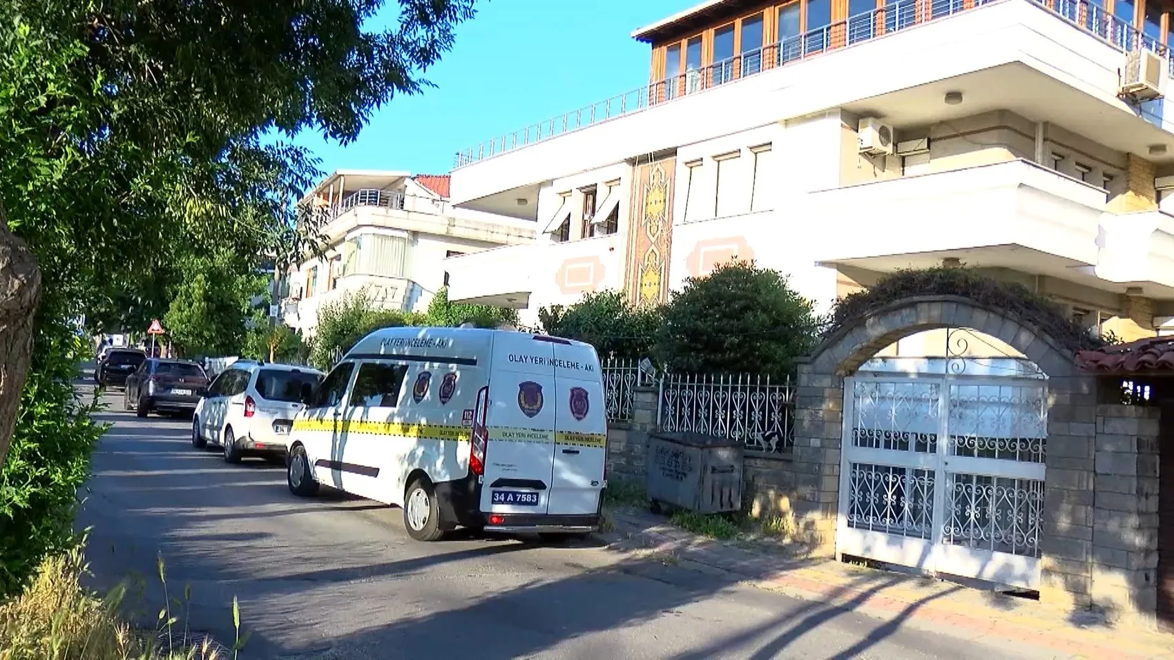 Bakırköy'de aile kavgası kanlı bitti