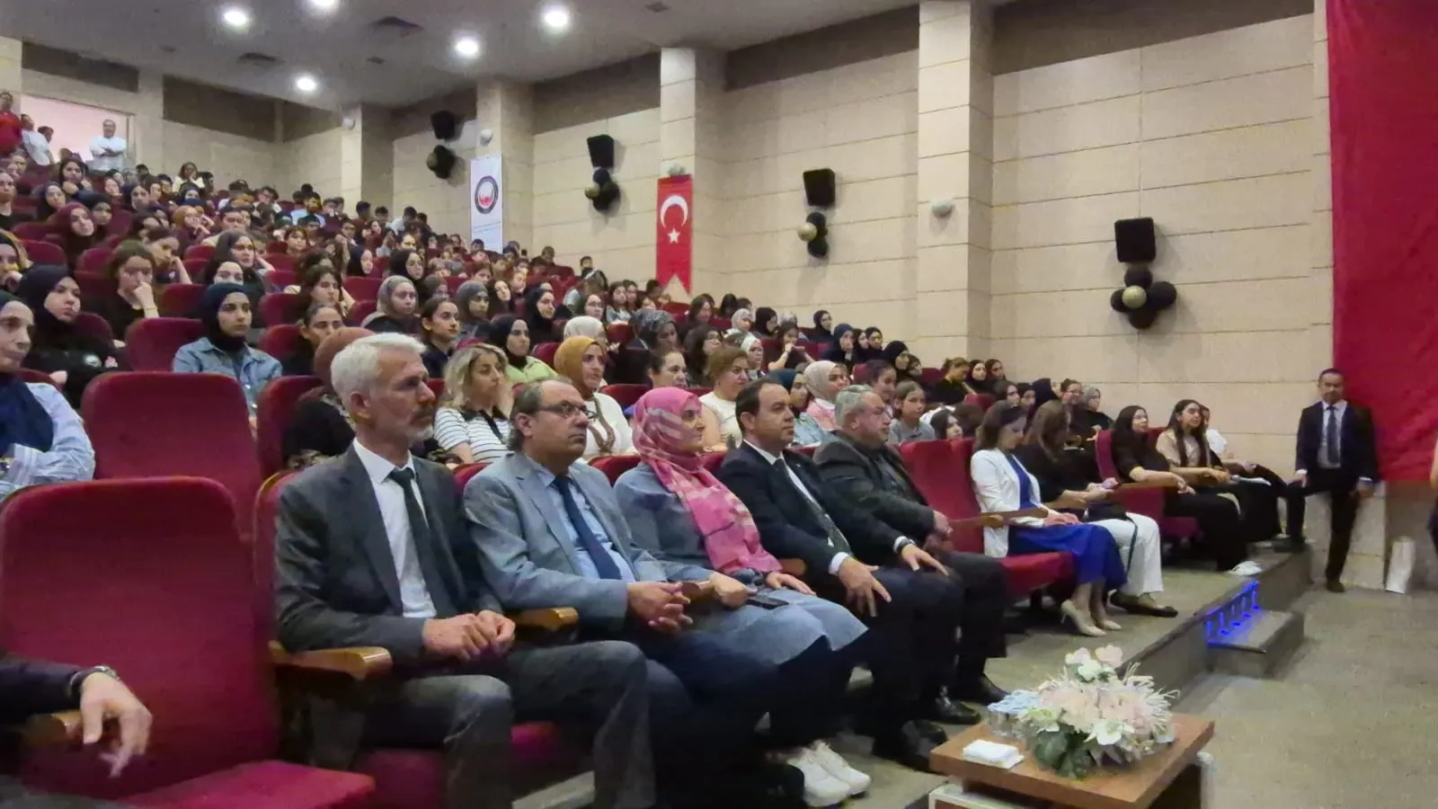 Alper Gezeravcı Zonguldaklı gençlere yeni uzay rotasını çizdi